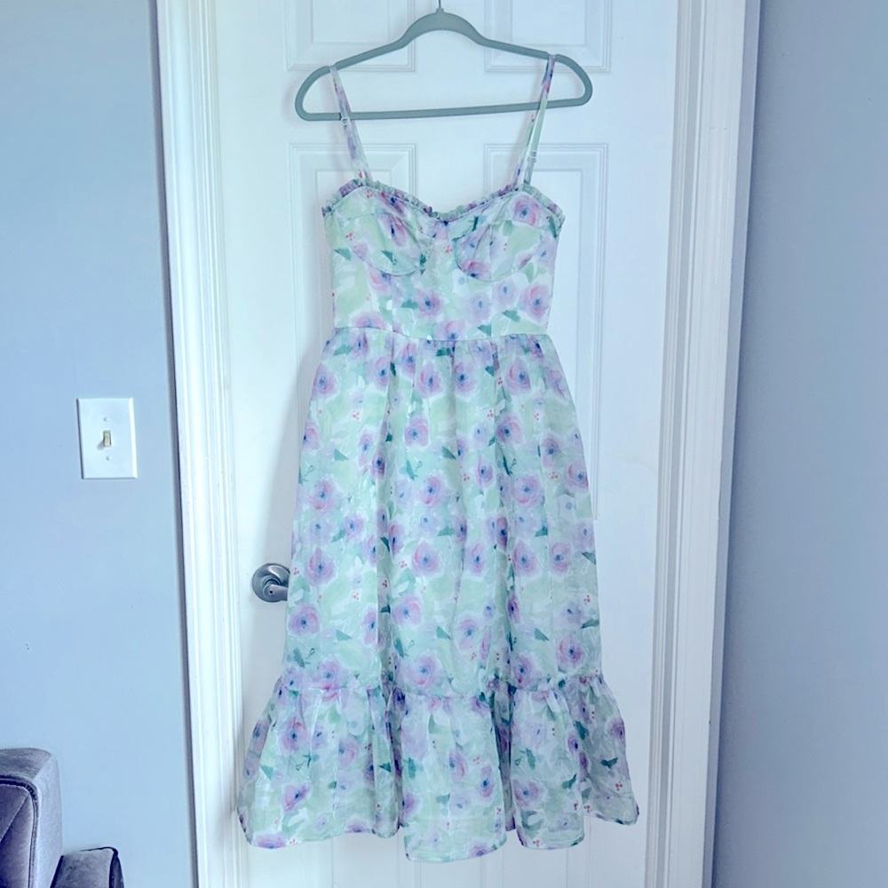 NEW Vintage Inspired Astrior Elisabeta Violet Hyacinth Floral Patterned Sundress